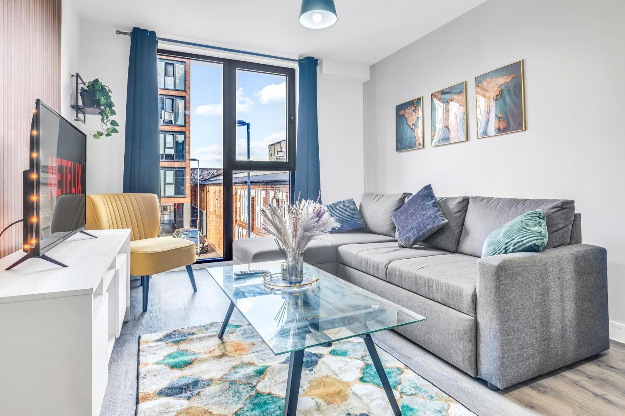 City Centre Emerald Escape - Sleeps-6, 2Beds & 2Baths , Netflix , Free Internet Birmingham Eksteriør billede